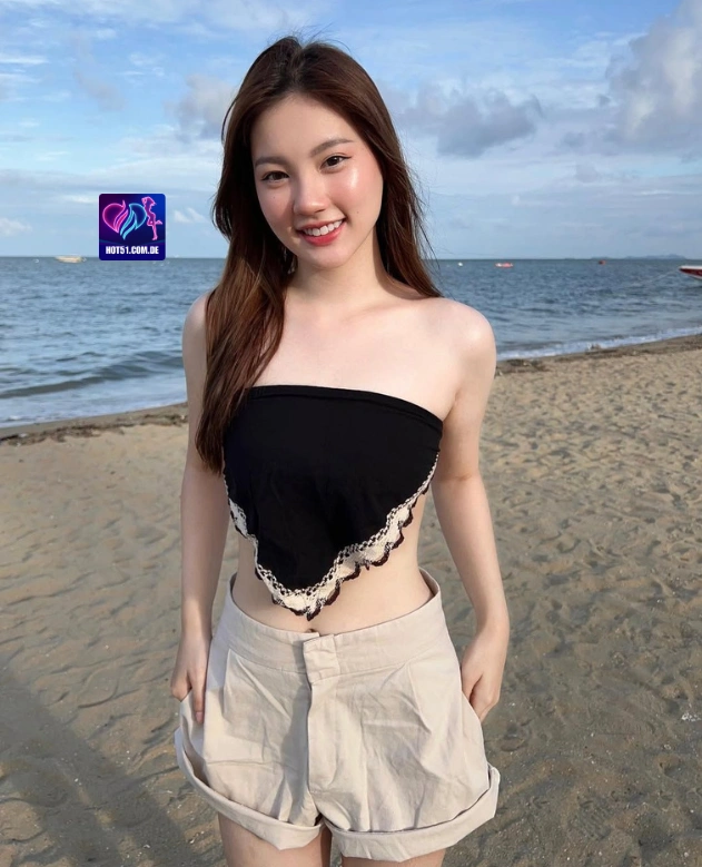 Catherine Zeta-Jones HOT51.COM.DE