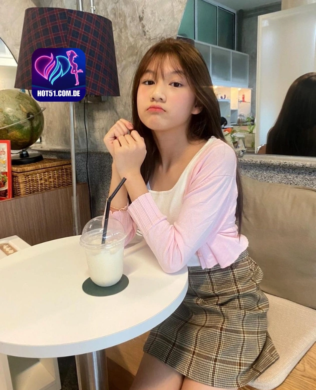 Khanh Nehu HOT51.COM.DE