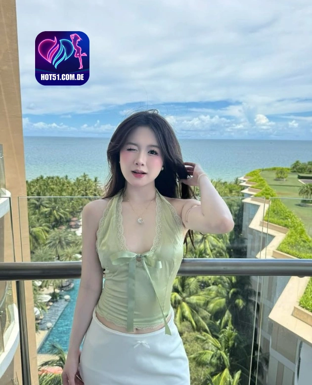 Brielle Schneider HOT51.COM.DE