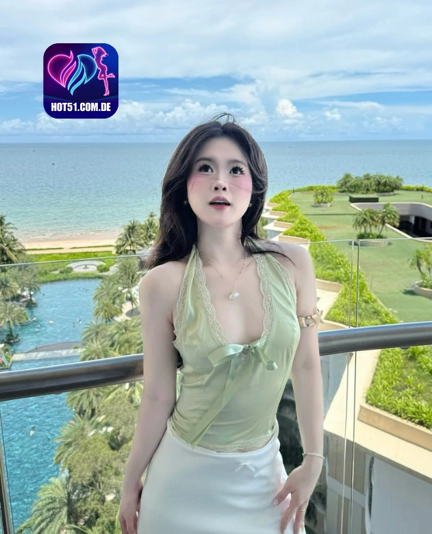 Brielle Schneider HOT51.COM.DE