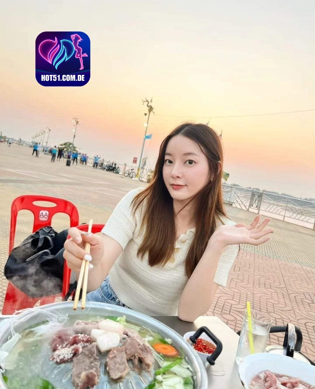 Dominique Walker HOT51.COM.DE