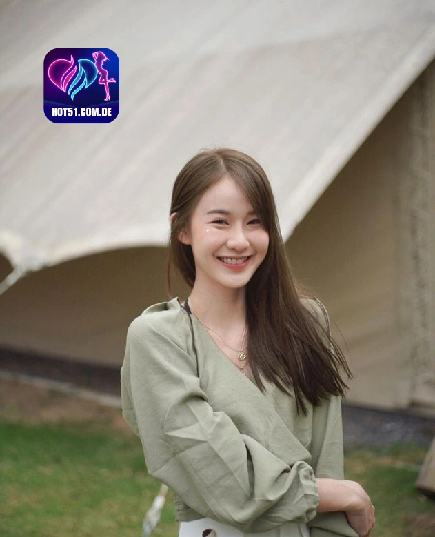 Elisha Cooper HOT51.COM.DE