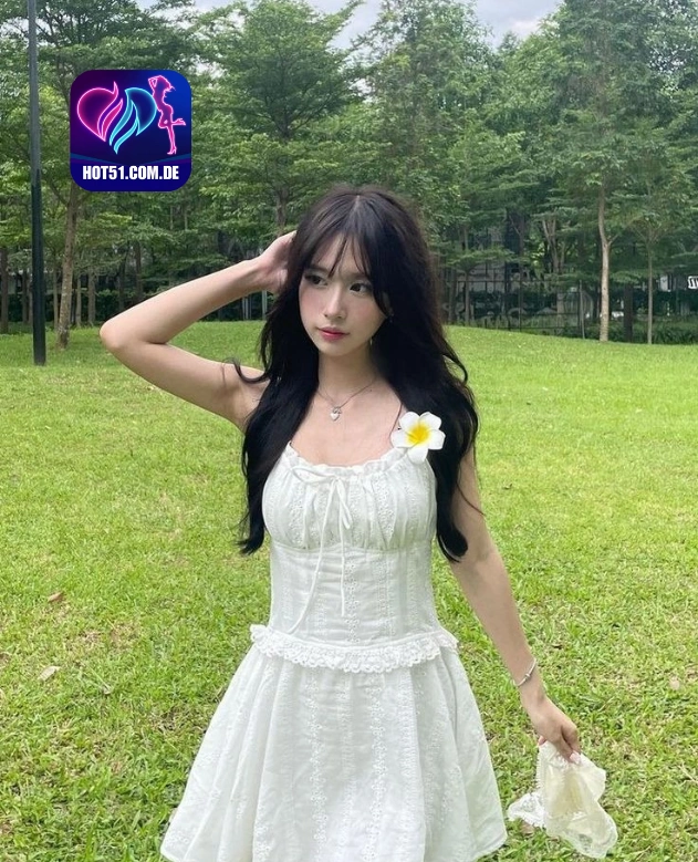 Ilana Hughes HOT51.COM.DE