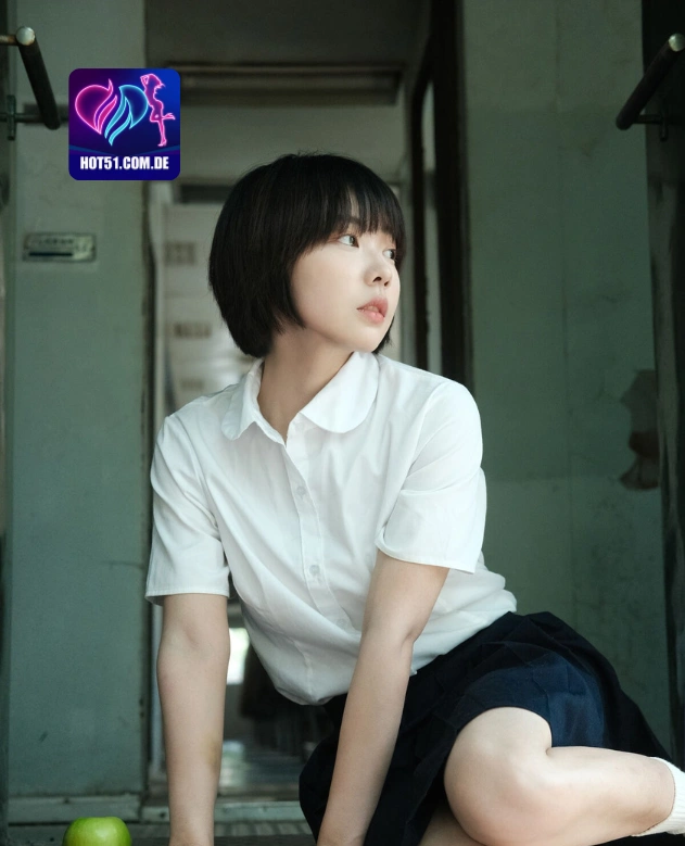 Qania Sarasvati HOT51.COM.DE