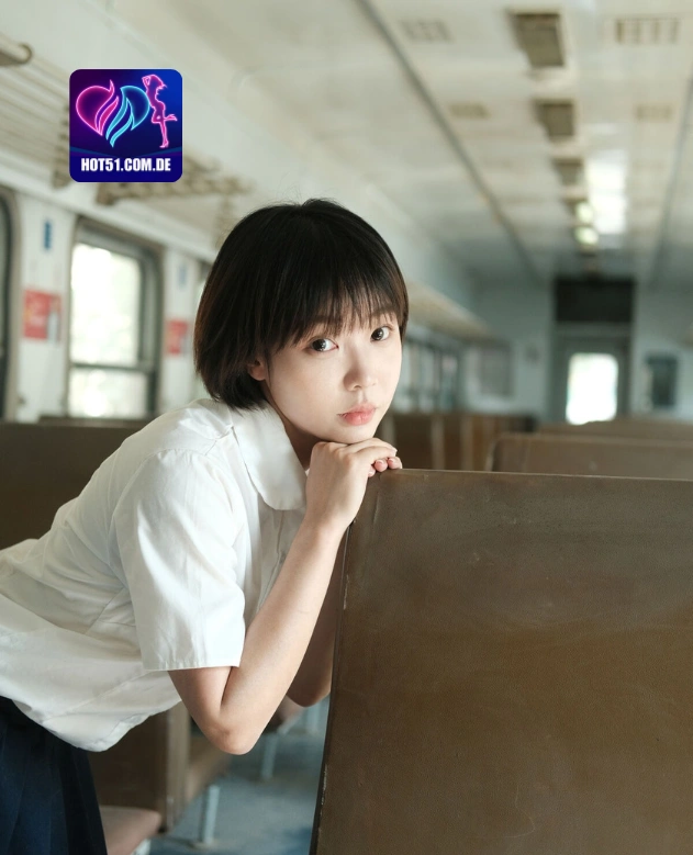 Qania Sarasvati HOT51.COM.DE