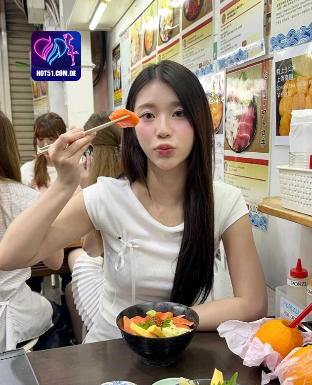 Amanda Lewis HOT51.COM.DE