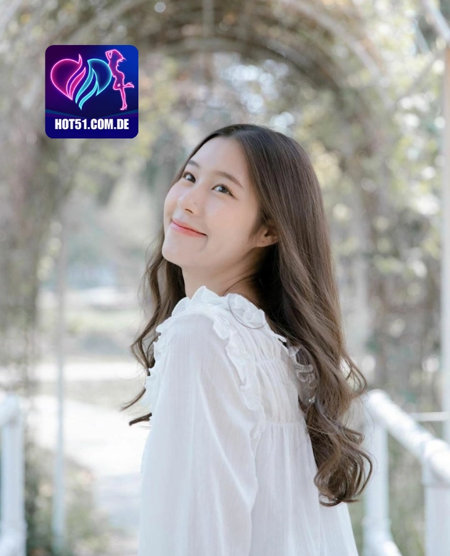 Cassandra Lane HOT51.COM.DE