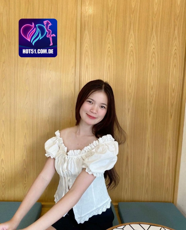 Cassandra Lane HOT51.COM.DE