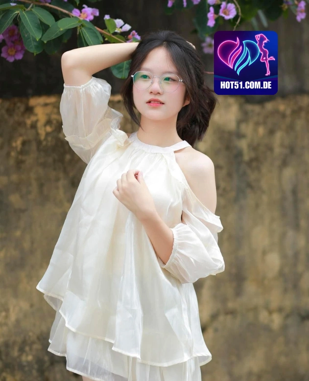 Cecil Howard HOT51.COM.DE