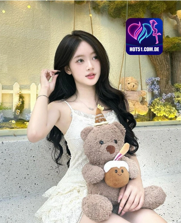 Clayton Hughes HOT51.COM.DE