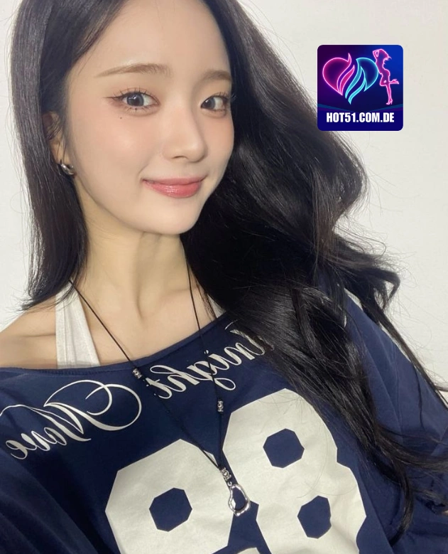 Elara Finch HOT51.COM.DE