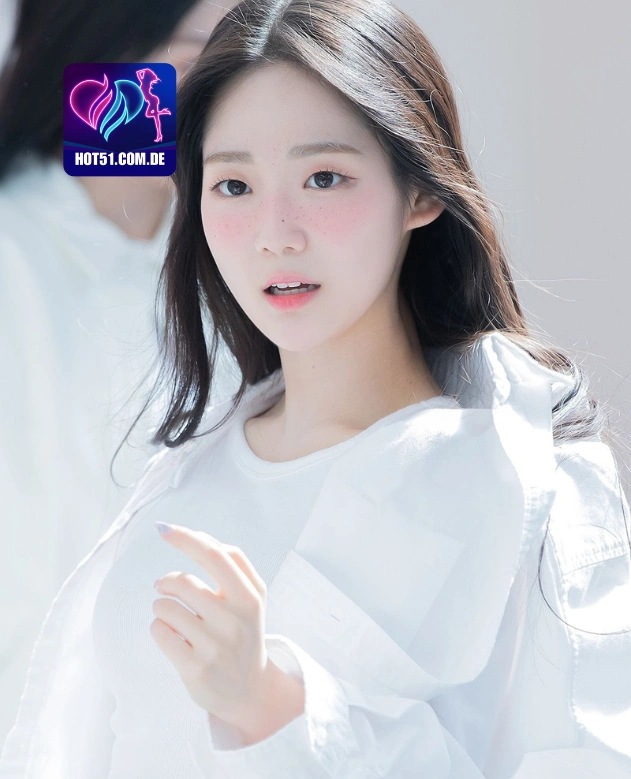 Erin Richardson HOT51.COM.DE