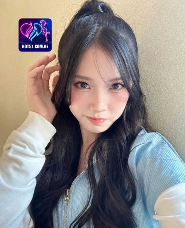 Felicity Baker HOT51.COM.DE