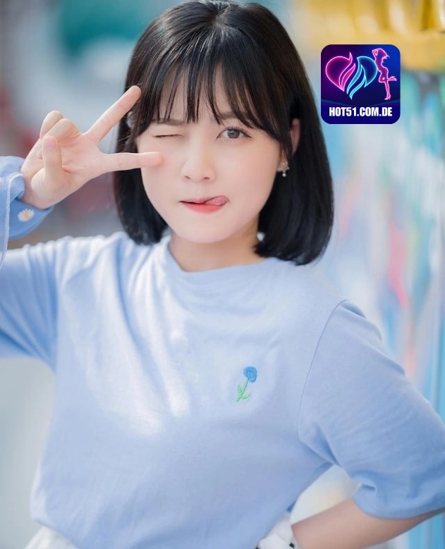 Julie Wurd HOT51.COM.DE