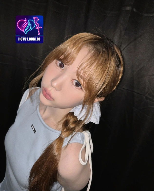 Poppy Hill HOT51.COM.DE