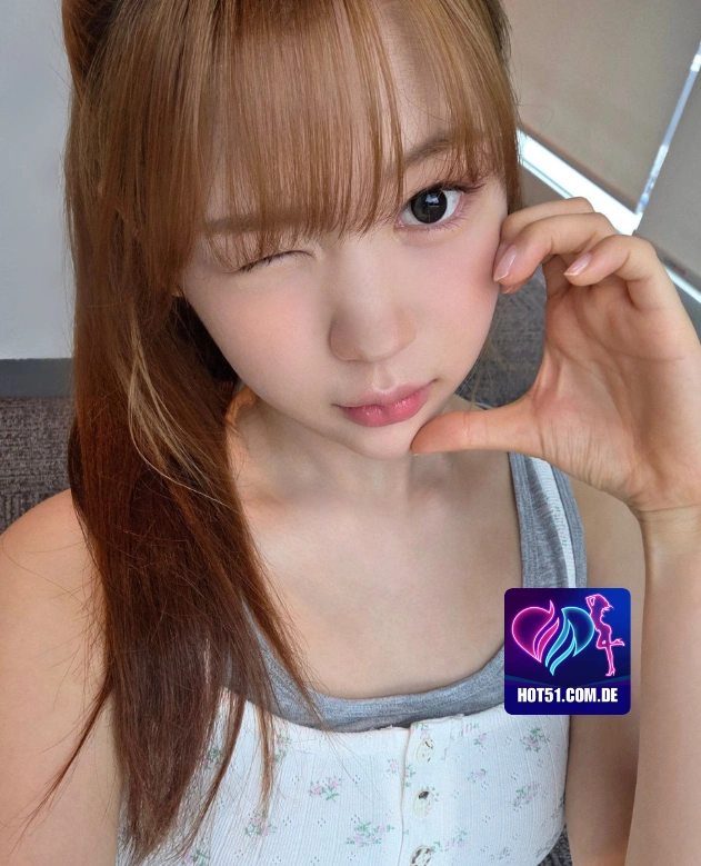 Poppy Hill HOT51.COM.DE