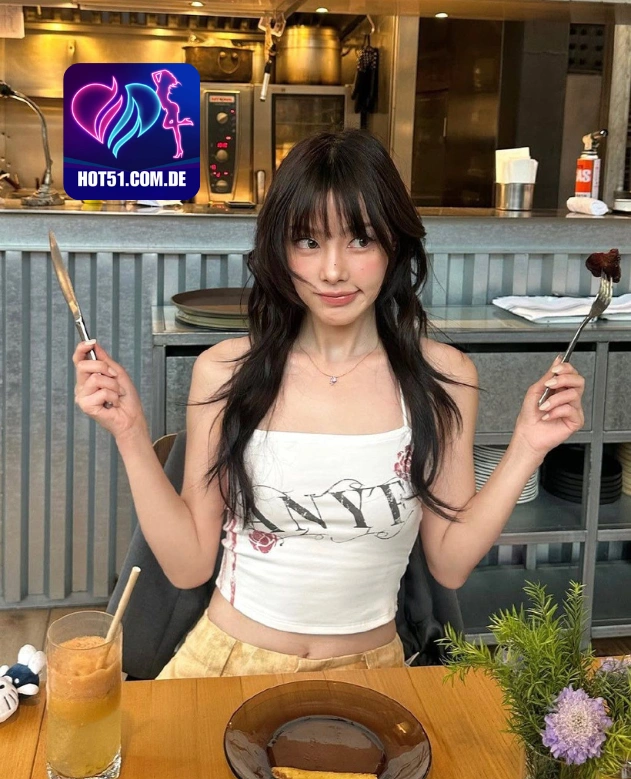 Alana Barrett HOT51.COM.DE