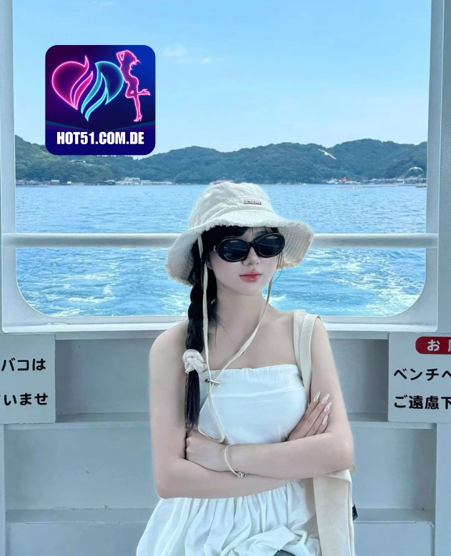 Andrew Lockwood HOT51.COM.DE