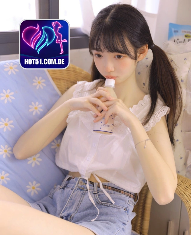 Amy Whitaker HOT51.COM.DE