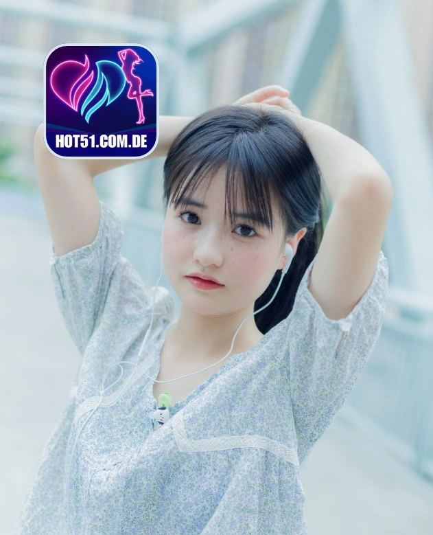 Erin Hughes HOT51.COM.DE