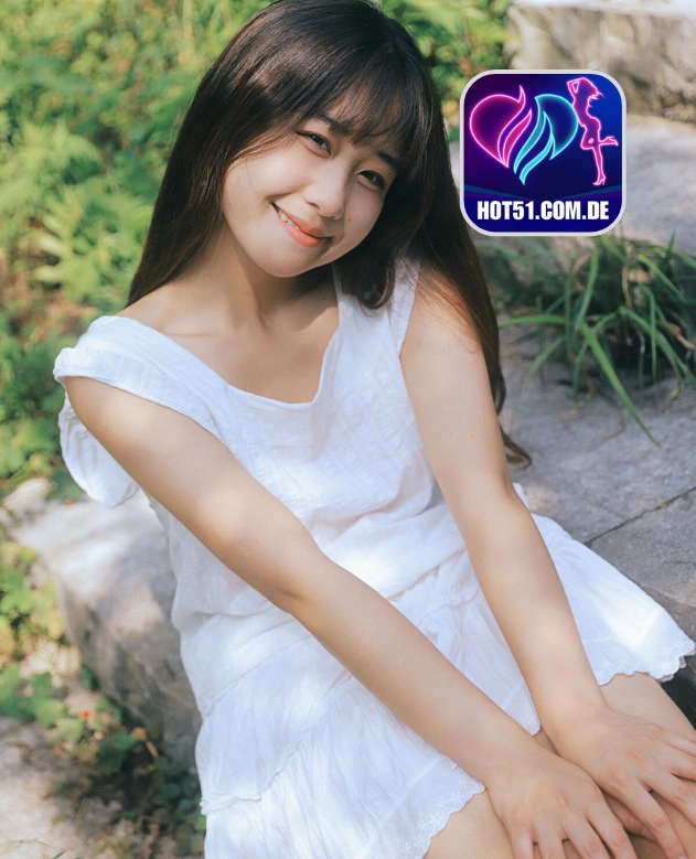 Gabriel Simmons-HOT51.COM.DE