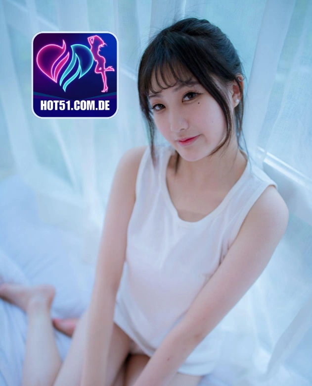 Anya Collins-HOT51.COM.DE