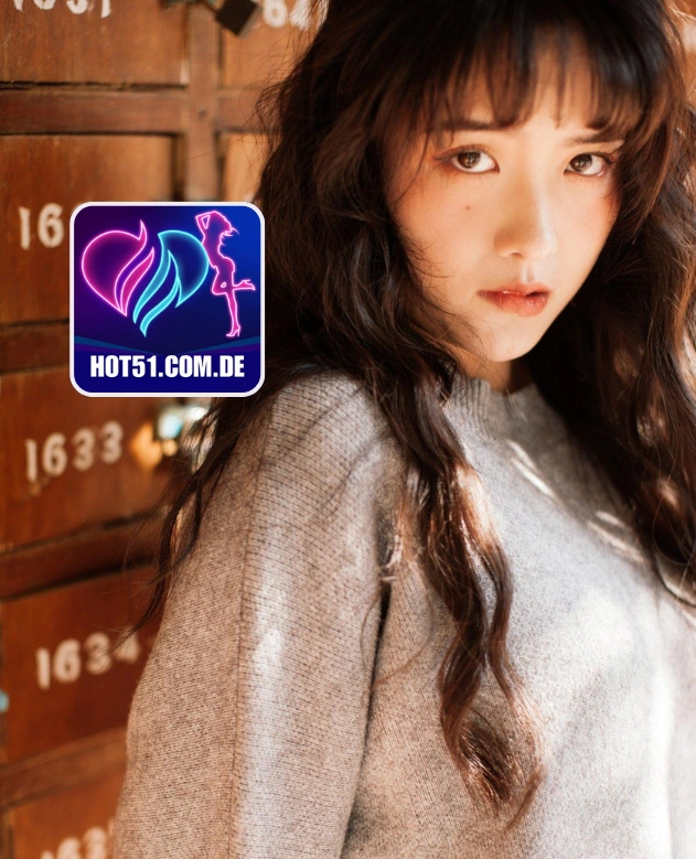 Aurelia Caldwell-HOT51.COM.DE