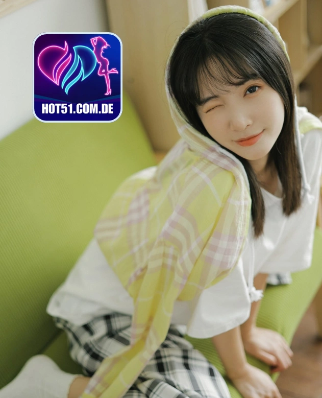 Erica Turner-HOT51.COM.DE