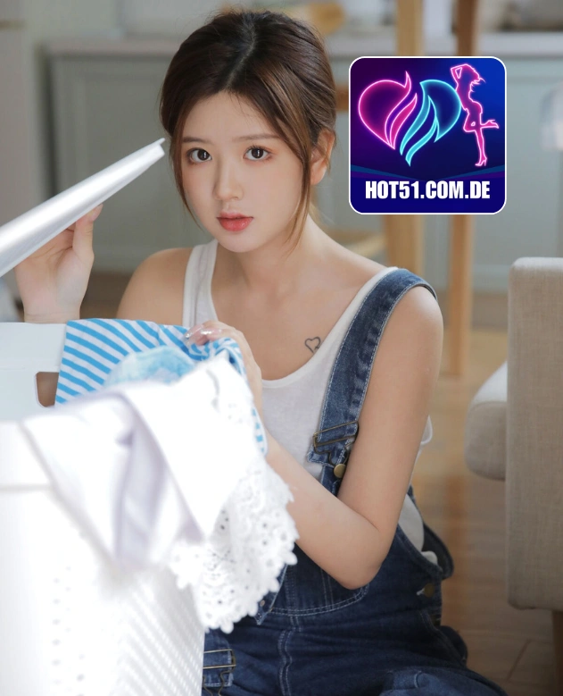 Iker Johnson-Hot51.com.de