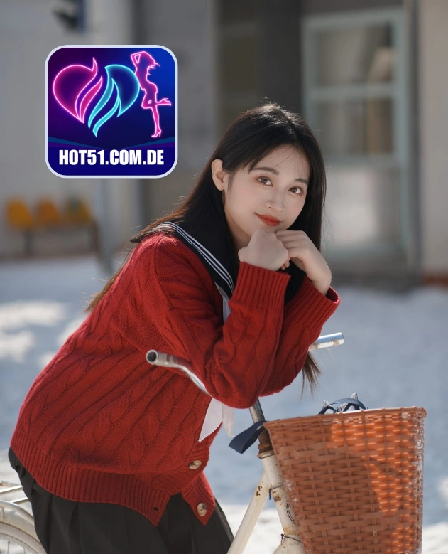 Naomi Clark-HOT51.COM.DE