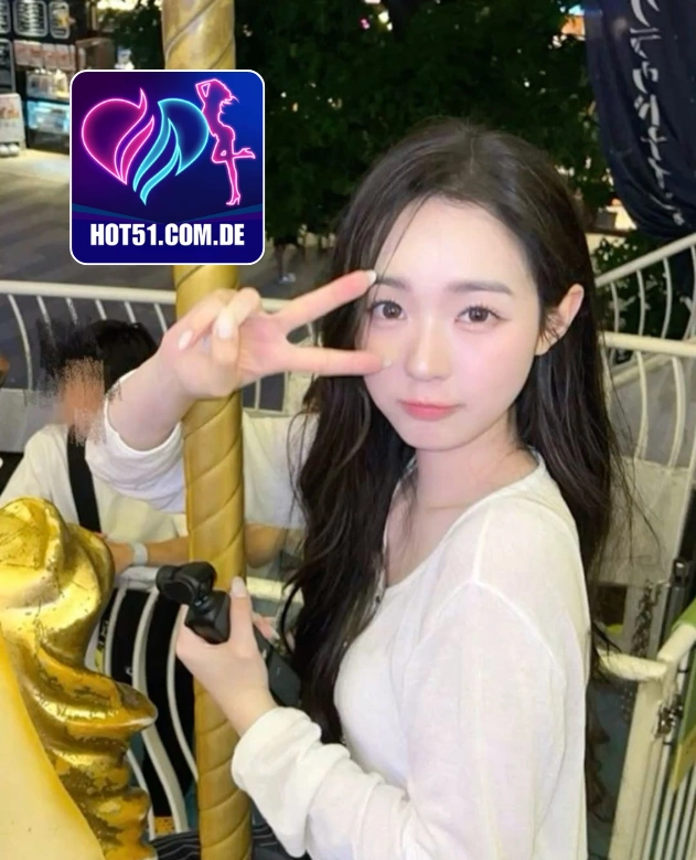 Adrian Brooks-Hot51.Com.De