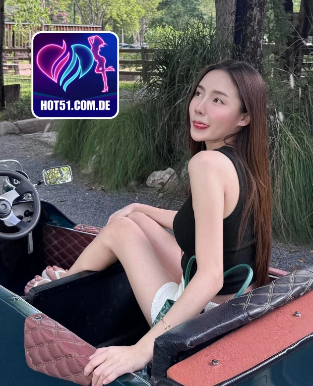 Callie Bennett-Hot51