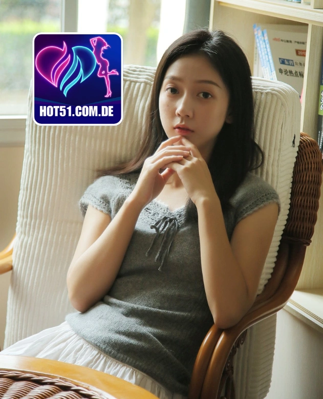 Cameron Whitaker-HOT51.COM.DE