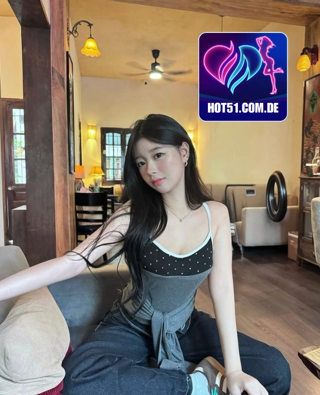 Cecilia Parker-Hot51