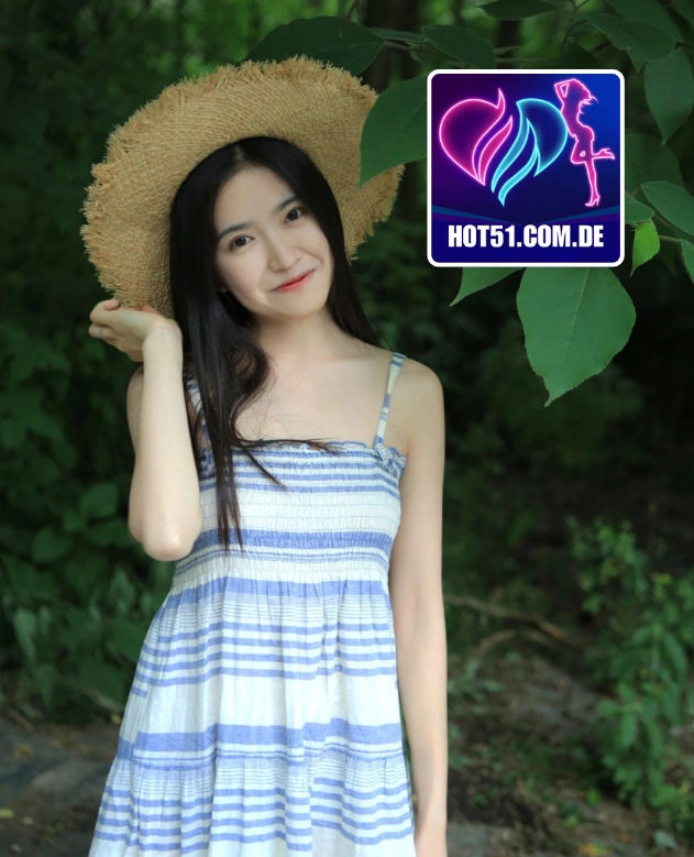 Chloe Mitchell-HOT51.COM.DE