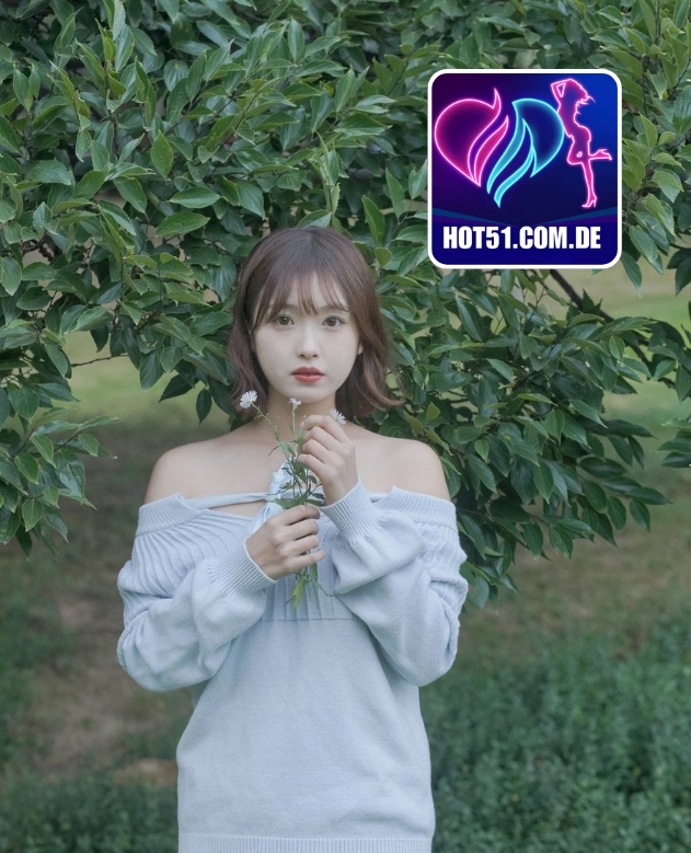 Cora Ellington-HOT51.COM.DE