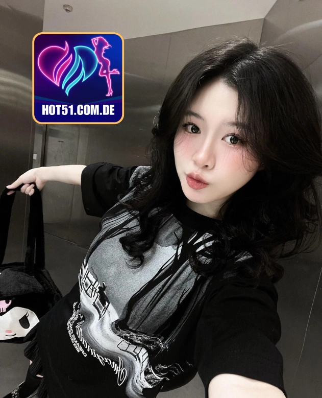 Evelyn Richardson-Hot51