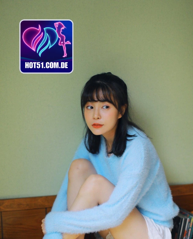 Caroline Barnes-HOT51.COM.DE