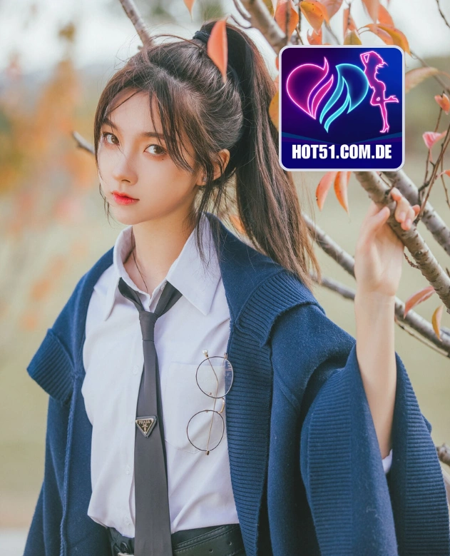 Darren Collins-HOT51.COM.DE