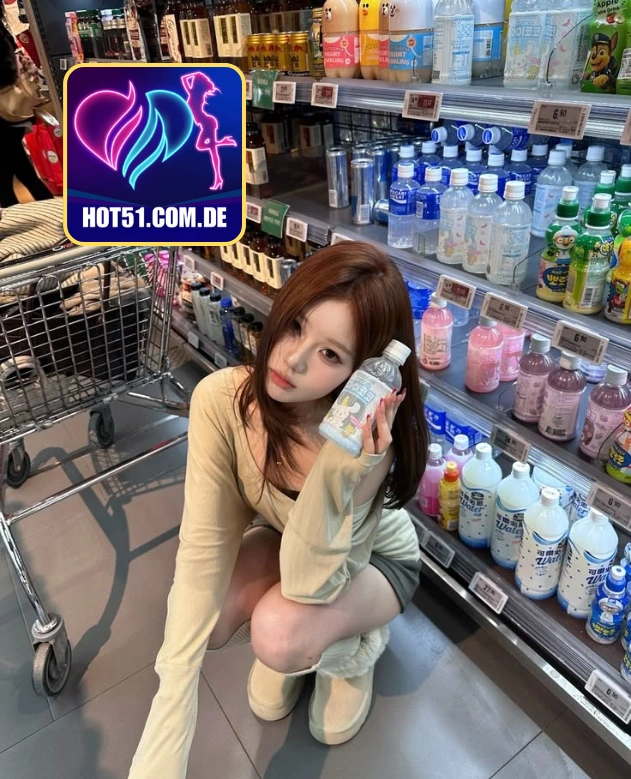 Dominic Foster-HOT51.COM.DE