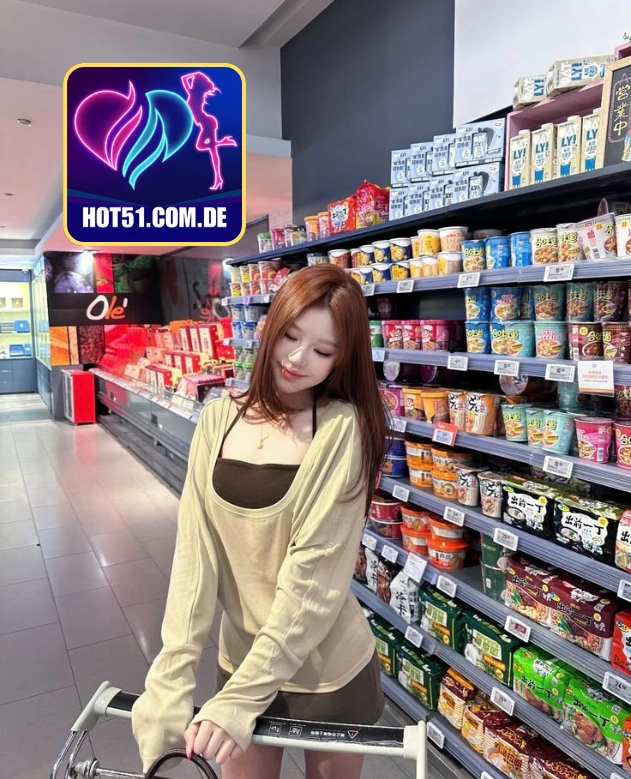 Dominic Foster-HOT51.COM.DE