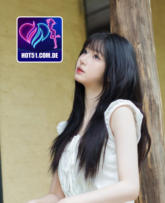 Julian Sanders-hot51