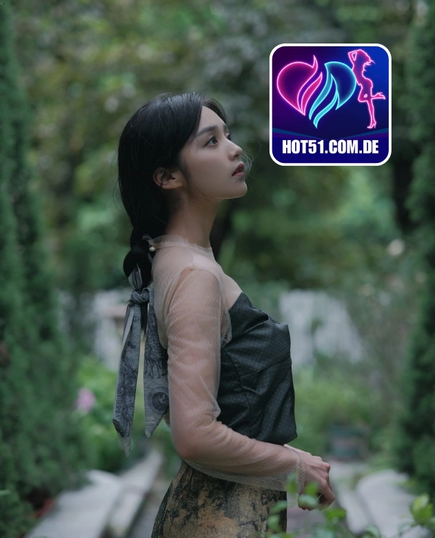 Sydney Taylor-HOT51.COM.DE