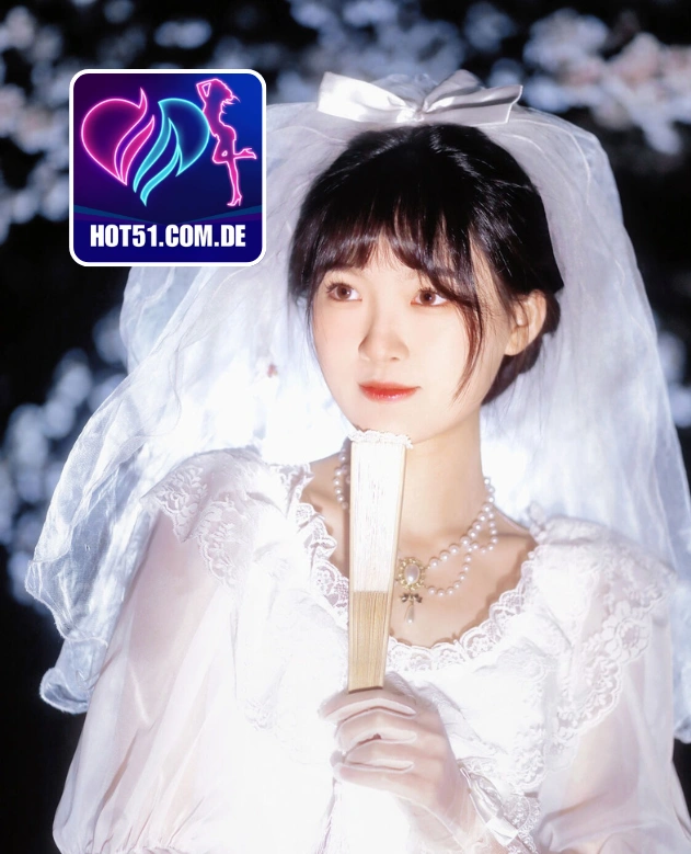 Uriel Bennett-HOT51.COM.DE