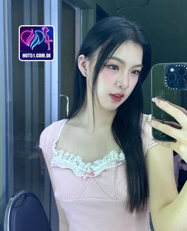 Erina Wati-HOT51.COM.DE