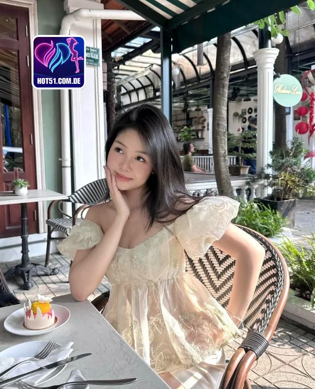 Fitri-HOT51.COM.DE