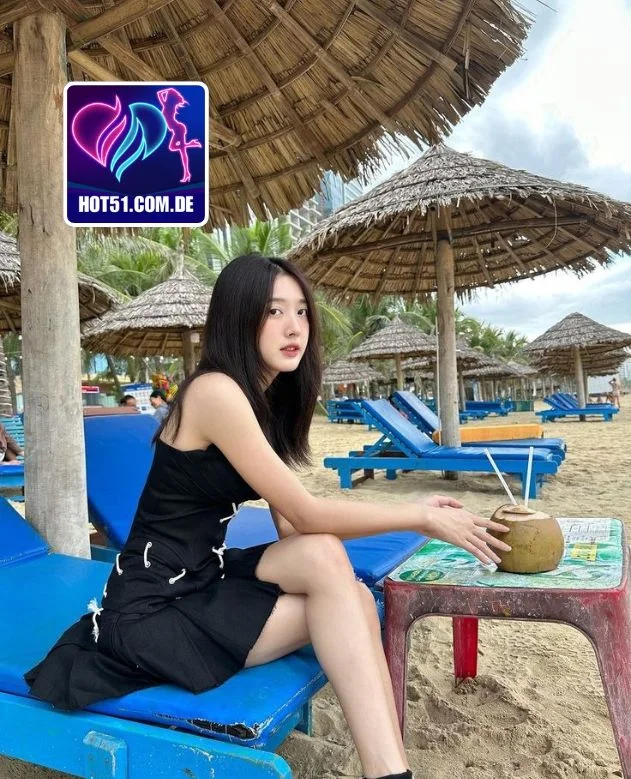 Zoe-HOT51.COM.DE